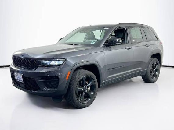 JEEP GRAND CHEROKEE 2022 1C4RJHAGXN8598508 image